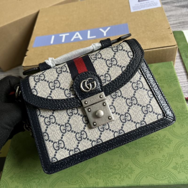 Gvc*1 padlock shoulder bags